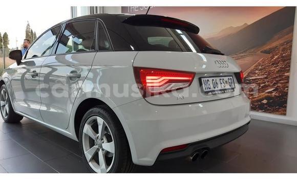 Nunua Ilio tumika Audi A1 Nyeupe Gari ndani ya Beitbridge nchini Matabeleland Kusini Nunua Ilio tumika Audi A1 Nyeupe Gari ndani ya Beitbridge nchini Matabeleland Kusini