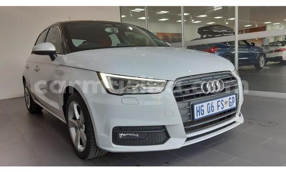 Nunua Ilio tumika Audi A1 Nyeupe Gari ndani ya Beitbridge nchini Matabeleland Kusini Nunua Ilio tumika Audi A1 Nyeupe Gari ndani ya Beitbridge nchini Matabeleland Kusini