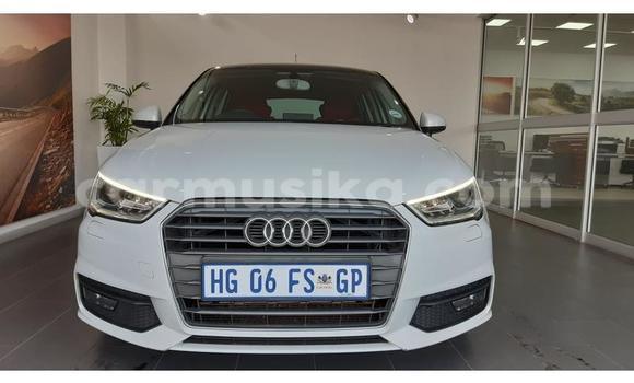 Nunua Ilio tumika Audi A1 Nyeupe Gari ndani ya Beitbridge nchini Matabeleland Kusini Nunua Ilio tumika Audi A1 Nyeupe Gari ndani ya Beitbridge nchini Matabeleland Kusini