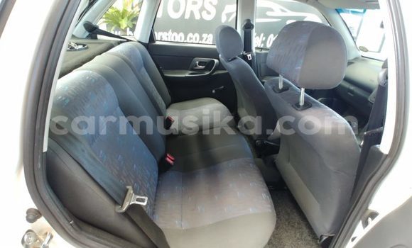 Acheter Occasion Voiture Volkswagen Polo Blanc à Beitbridge, Matabeleland South Acheter Occasion Voiture Volkswagen Polo Blanc à Beitbridge, Matabeleland South