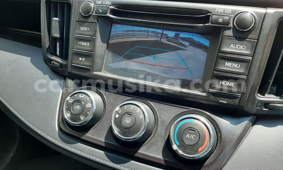 Tenga Tsaru Toyota RAV4 Tsvuku Mota in Beitbridge in Matabeleland South Tenga Tsaru Toyota RAV4 Tsvuku Mota in Beitbridge in Matabeleland South