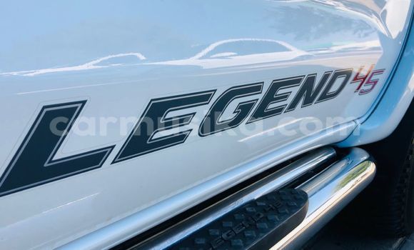 Acheter Occasion Voiture Toyota Hilux Blanc à Beitbridge, Matabeleland South Acheter Occasion Voiture Toyota Hilux Blanc à Beitbridge, Matabeleland South