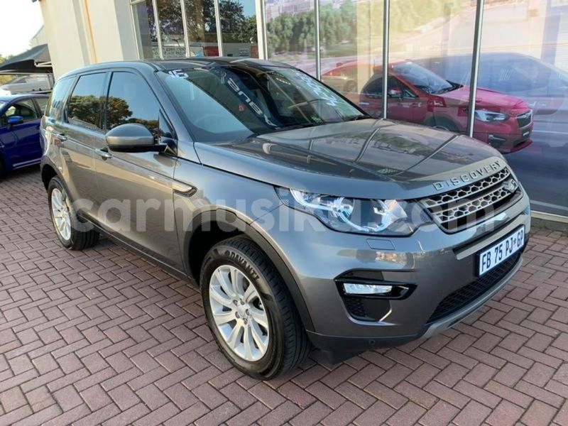 Big with watermark land rover discovery harare belvedere 8839