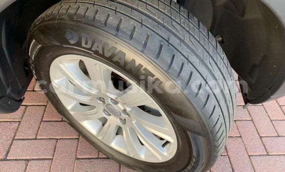 Acheter Occasion Voiture Land Rover Discovery Gris à Belvédère, Harare Acheter Occasion Voiture Land Rover Discovery Gris à Belvédère, Harare