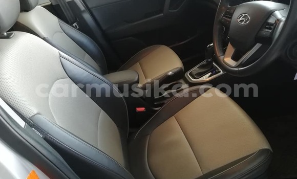 Acheter Occasion Voiture Hyundai Creta Gris à Beitbridge, Matabeleland South Acheter Occasion Voiture Hyundai Creta Gris à Beitbridge, Matabeleland South