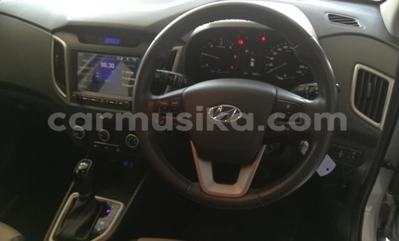 Acheter Occasion Voiture Hyundai Creta Gris à Beitbridge, Matabeleland South Acheter Occasion Voiture Hyundai Creta Gris à Beitbridge, Matabeleland South