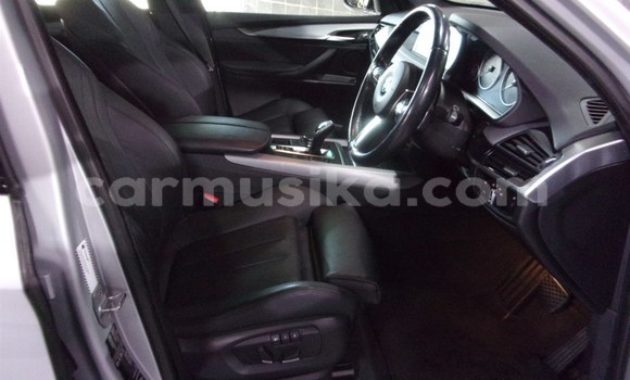 Acheter Occasion Voiture BMW X5 Gris à Beitbridge, Matabeleland South Acheter Occasion Voiture BMW X5 Gris à Beitbridge, Matabeleland South