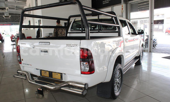 Acheter Occasion Voiture Toyota Hilux Blanc à Harare, Harare Acheter Occasion Voiture Toyota Hilux Blanc à Harare, Harare