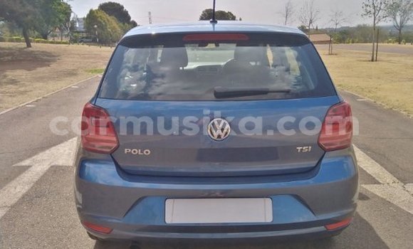 Acheter Occasion Voiture Volkswagen Polo Bleu à Beitbridge, Matabeleland South Acheter Occasion Voiture Volkswagen Polo Bleu à Beitbridge, Matabeleland South