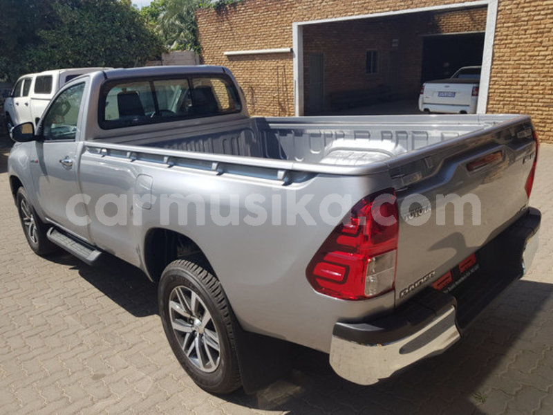 Big with watermark toyota hilux matabeleland south beitbridge 8858