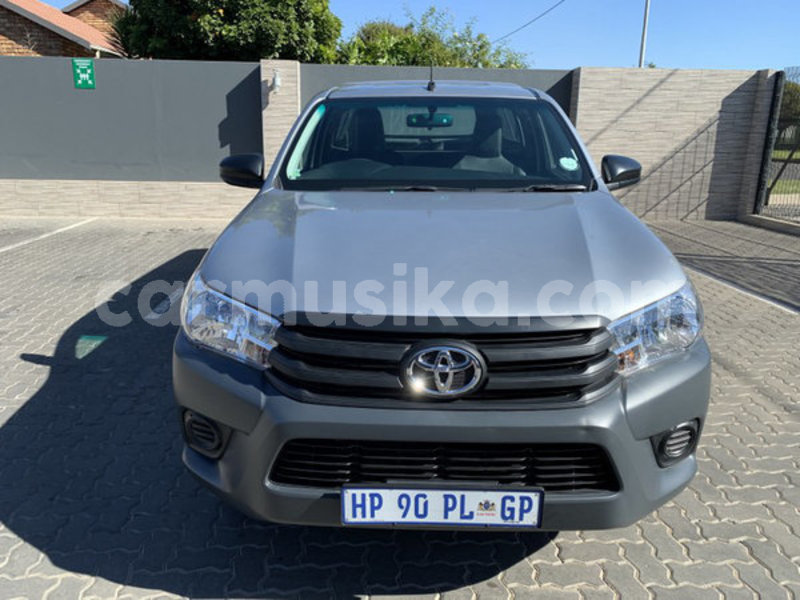 Big with watermark toyota hilux matabeleland south beitbridge 8860