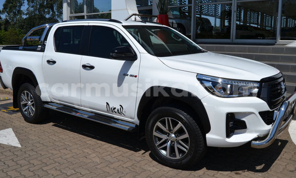 Acheter Occasion Voiture Toyota Hilux Blanc à Beitbridge, Matabeleland South Acheter Occasion Voiture Toyota Hilux Blanc à Beitbridge, Matabeleland South