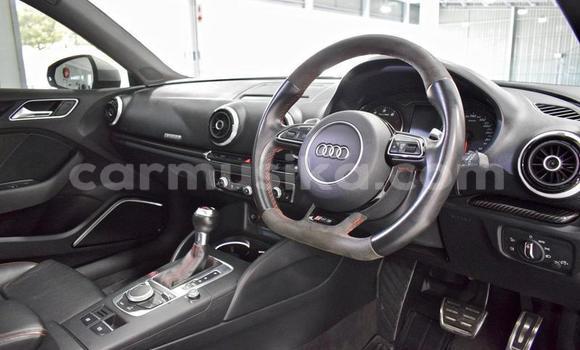 Acheter Occasion Voiture Audi RS3 Bleu à Beitbridge, Matabeleland South Acheter Occasion Voiture Audi RS3 Bleu à Beitbridge, Matabeleland South