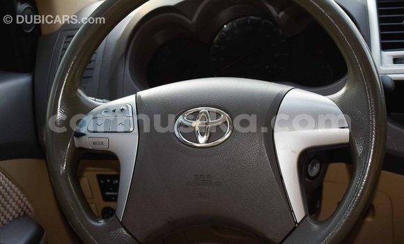 Acheter Import Voiture Toyota Fortuner Noir à Import - Dubai, Harare Acheter Import Voiture Toyota Fortuner Noir à Import - Dubai, Harare