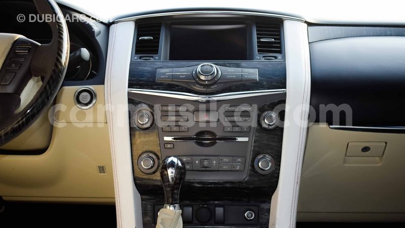 Big with watermark nissan patrol harare import dubai 8870