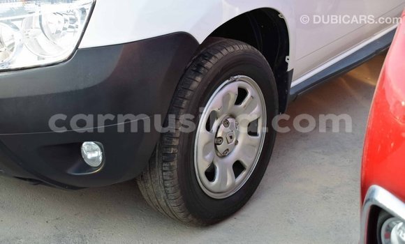 Tenga Imported Renault Duster Chena Mota in Import - Dubai in Harare Tenga Imported Renault Duster Chena Mota in Import - Dubai in Harare