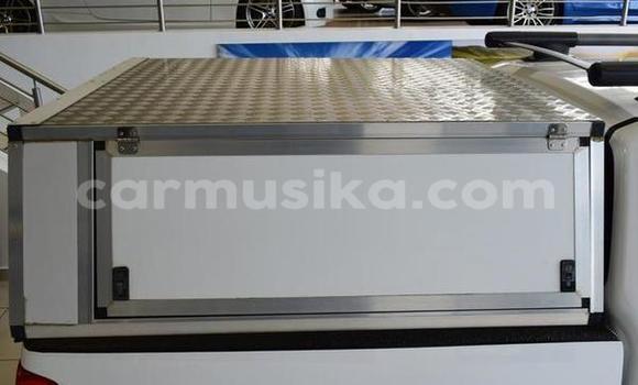 Acheter Occasion Voiture Nissan Navara Blanc à Harare, Harare Acheter Occasion Voiture Nissan Navara Blanc à Harare, Harare