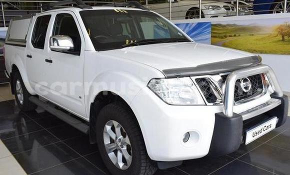 Acheter Occasion Voiture Nissan Navara Blanc à Harare, Harare Acheter Occasion Voiture Nissan Navara Blanc à Harare, Harare