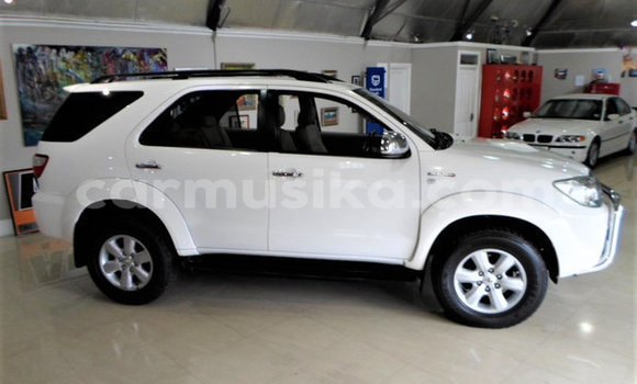 Medium with watermark toyota fortuner harare harare 8878