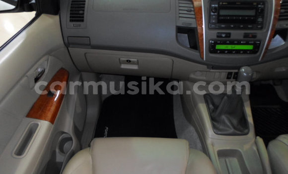 Acheter Occasion Voiture Toyota Fortuner Blanc à Harare, Harare Acheter Occasion Voiture Toyota Fortuner Blanc à Harare, Harare