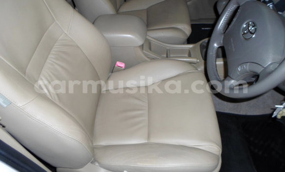 Acheter Occasion Voiture Toyota Fortuner Blanc à Harare, Harare Acheter Occasion Voiture Toyota Fortuner Blanc à Harare, Harare