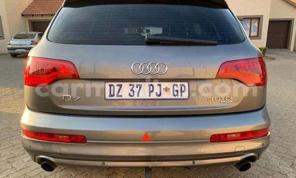 Buy Used Audi Q7 Silver Car in Beitbridge in Matabeleland South Buy Used Audi Q7 Silver Car in Beitbridge in Matabeleland South