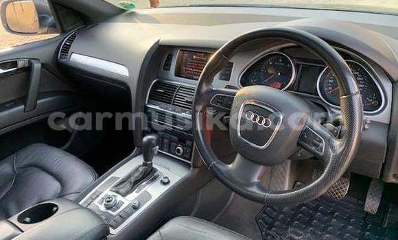 Buy Used Audi Q7 Silver Car in Beitbridge in Matabeleland South Buy Used Audi Q7 Silver Car in Beitbridge in Matabeleland South