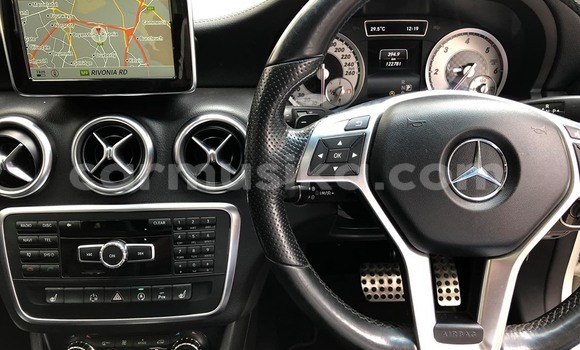 Acheter Occasion Voiture Mercedes‒Benz A–Class Blanc à Beitbridge, Matabeleland South Acheter Occasion Voiture Mercedes‒Benz A–Class Blanc à Beitbridge, Matabeleland South