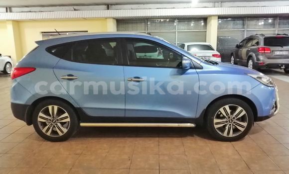 Buy Used Hyundai ix35 Blue Car in Beitbridge in Matabeleland South Buy Used Hyundai ix35 Blue Car in Beitbridge in Matabeleland South