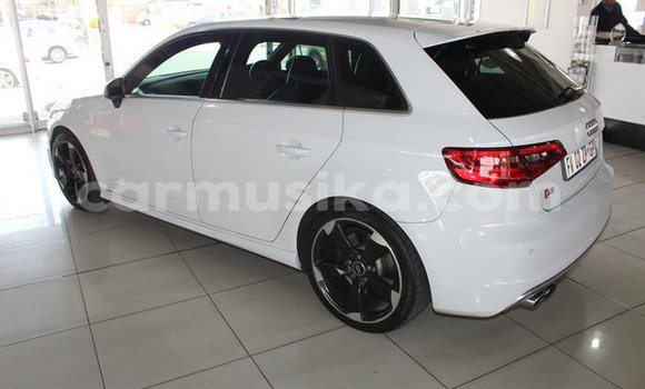 Acheter Occasion Voiture Audi S3 Blanc à Beitbridge, Matabeleland South Acheter Occasion Voiture Audi S3 Blanc à Beitbridge, Matabeleland South