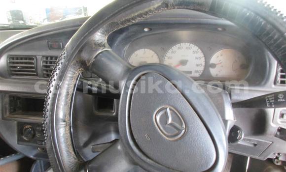 Acheter Occasion Voiture Mazda 1000 Blanc à Beitbridge, Matabeleland South Acheter Occasion Voiture Mazda 1000 Blanc à Beitbridge, Matabeleland South