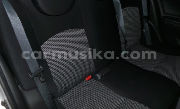 Tenga Tsaru Nissan March Sirivha Mota in Beitbridge in Matabeleland South Tenga Tsaru Nissan March Sirivha Mota in Beitbridge in Matabeleland South