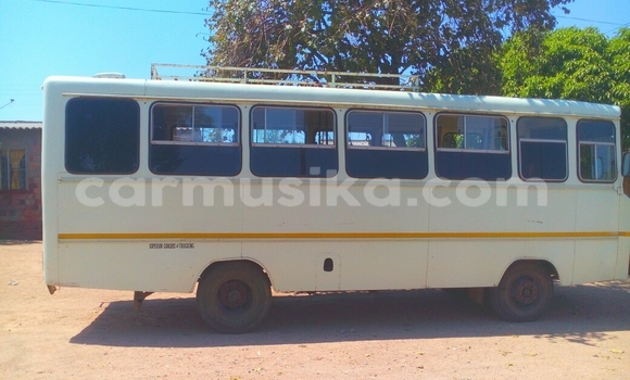 Nunua Ilio tumika Nissan UD Nyingine Lori ndani ya Bulawayo nchini Bulawayo