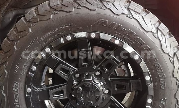 Acheter Occasion Voiture Toyota Land Cruiser Prado Beige à Beitbridge, Matabeleland South Acheter Occasion Voiture Toyota Land Cruiser Prado Beige à Beitbridge, Matabeleland South