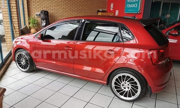 Tenga Tsaru Volkswagen Polo Tsvuku Mota in Beitbridge in Matabeleland South Tenga Tsaru Volkswagen Polo Tsvuku Mota in Beitbridge in Matabeleland South