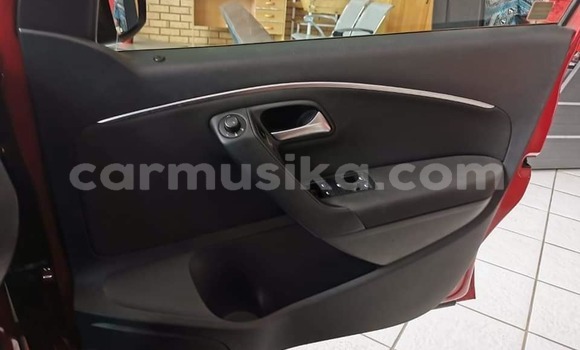 Tenga Tsaru Volkswagen Polo Tsvuku Mota in Beitbridge in Matabeleland South Tenga Tsaru Volkswagen Polo Tsvuku Mota in Beitbridge in Matabeleland South