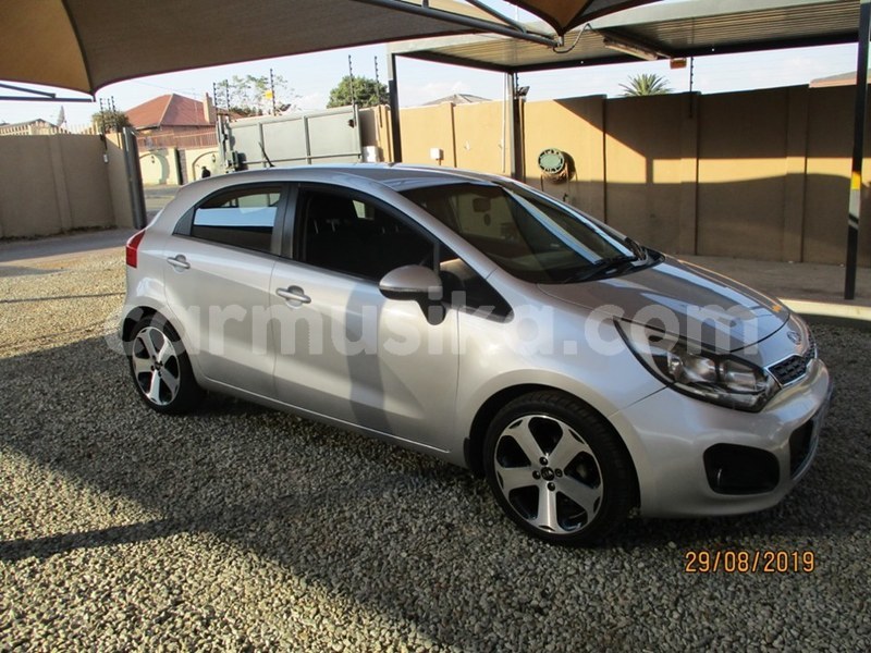 Big with watermark kia rio matabeleland south beitbridge 8930