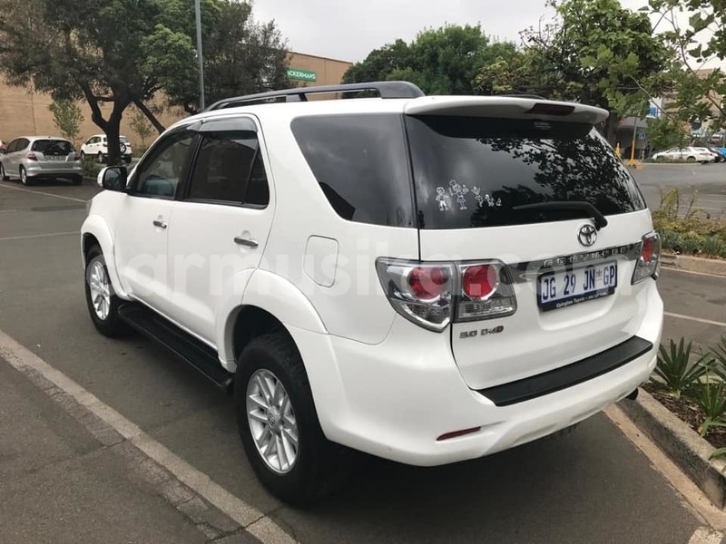 Big with watermark toyota fortuner matabeleland south beitbridge 8934