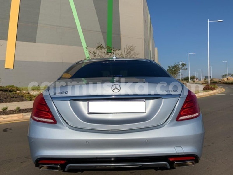 Big with watermark mercedes%e2%80%92benz 250 matabeleland south beitbridge 8937