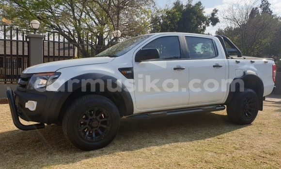 Buy Used Ford Ranger White Car in Beitbridge in Matabeleland South Buy Used Ford Ranger White Car in Beitbridge in Matabeleland South
