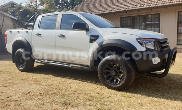 Buy Used Ford Ranger White Car in Beitbridge in Matabeleland South Buy Used Ford Ranger White Car in Beitbridge in Matabeleland South