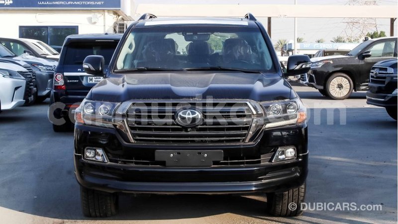 Big with watermark toyota land cruiser harare import dubai 8939