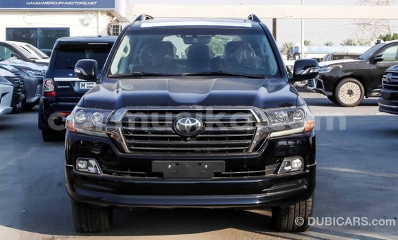 Acheter Import Voiture Toyota Land Cruiser Noir à Import - Dubai, Harare Acheter Import Voiture Toyota Land Cruiser Noir à Import - Dubai, Harare