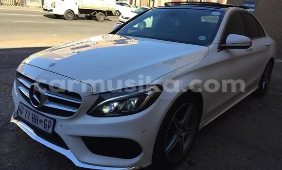 Acheter Occasion Voiture Mercedes‒Benz CLA-klasse AMG Blanc à Beitbridge, Matabeleland South Acheter Occasion Voiture Mercedes‒Benz CLA-klasse AMG Blanc à Beitbridge, Matabeleland South