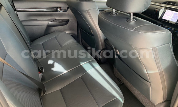 Tenga Tsaru Toyota Hilux Sirivha Mota in Beitbridge in Matabeleland South Tenga Tsaru Toyota Hilux Sirivha Mota in Beitbridge in Matabeleland South