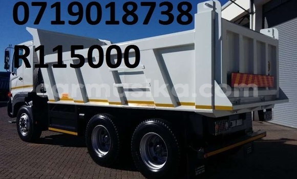 Buy Used Hino 300 Series White Truck in Harare in Harare Buy Used Hino 300 Series White Truck in Harare in Harare