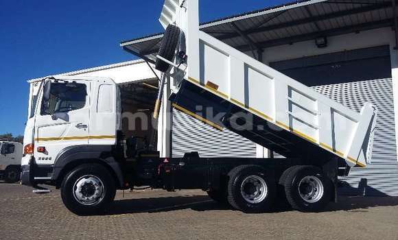 Buy Used Hino 300 Series White Truck in Harare in Harare Buy Used Hino 300 Series White Truck in Harare in Harare
