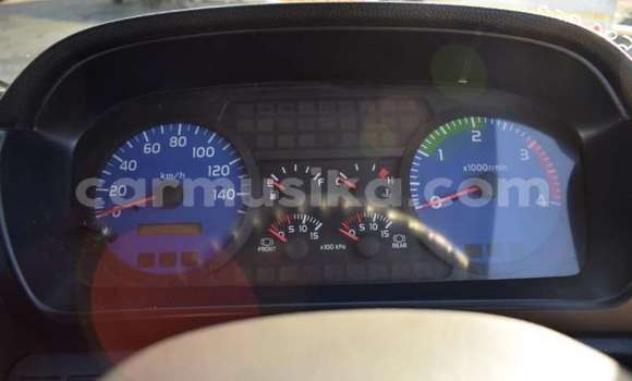 Buy Used Hino 300 Series White Truck in Harare in Harare Buy Used Hino 300 Series White Truck in Harare in Harare