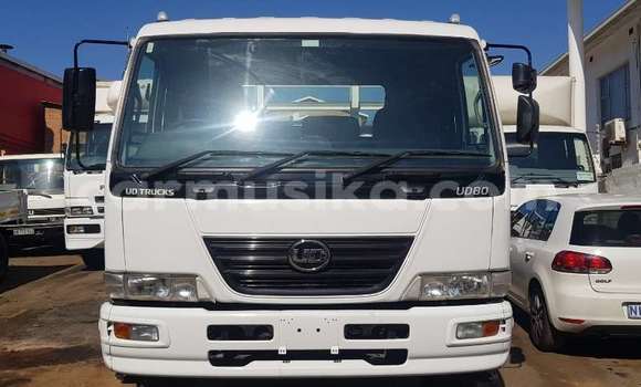 Buy Used Nissan UD White Truck in Harare in Harare Buy Used Nissan UD White Truck in Harare in Harare