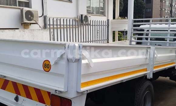 Buy Used Nissan UD White Truck in Harare in Harare Buy Used Nissan UD White Truck in Harare in Harare